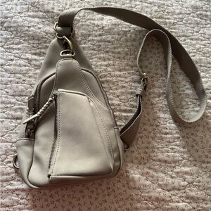 Small sling bag NWOT
